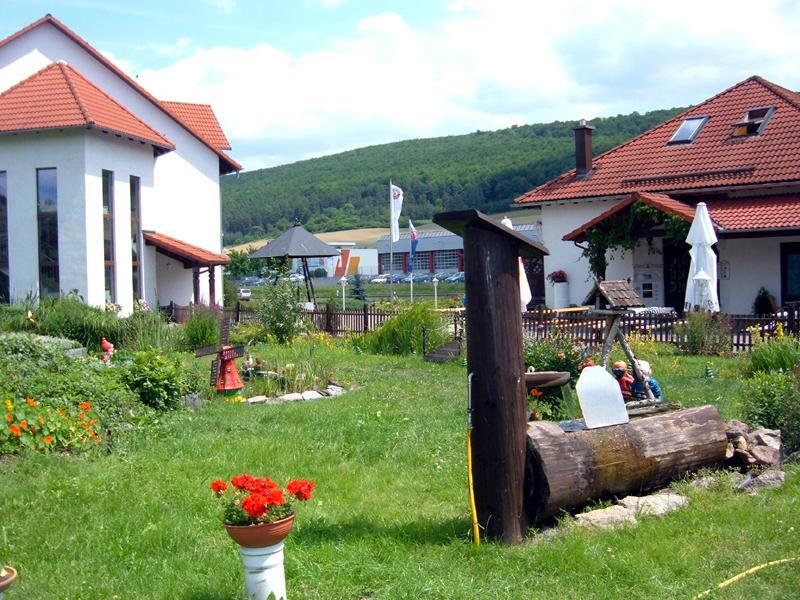Hotel Fasold Sulzfeld  Bagian luar foto