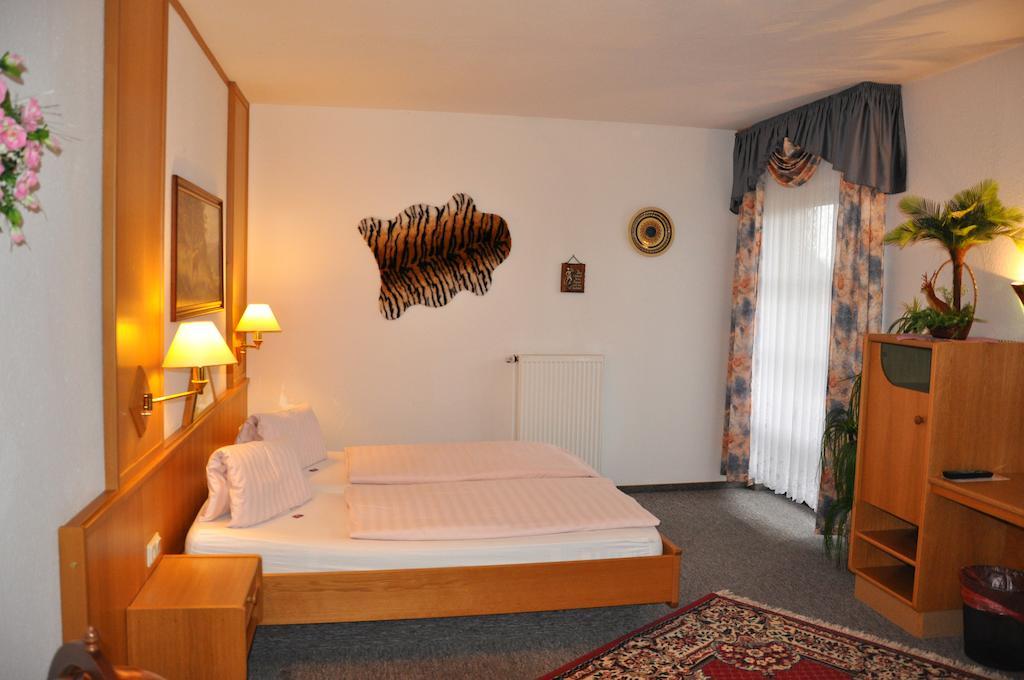 Hotel Fasold Sulzfeld  Ruang foto